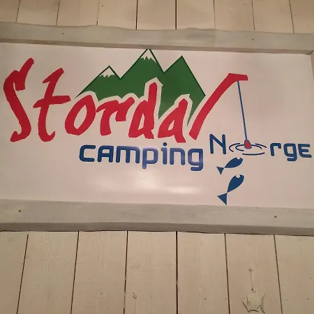Camping *
